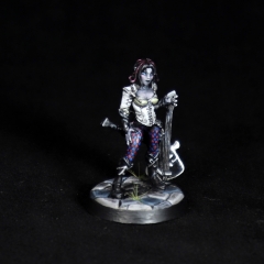 Astrid-Female-Bard-Miniature-2