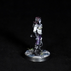 Astrid-Female-Bard-Miniature-3